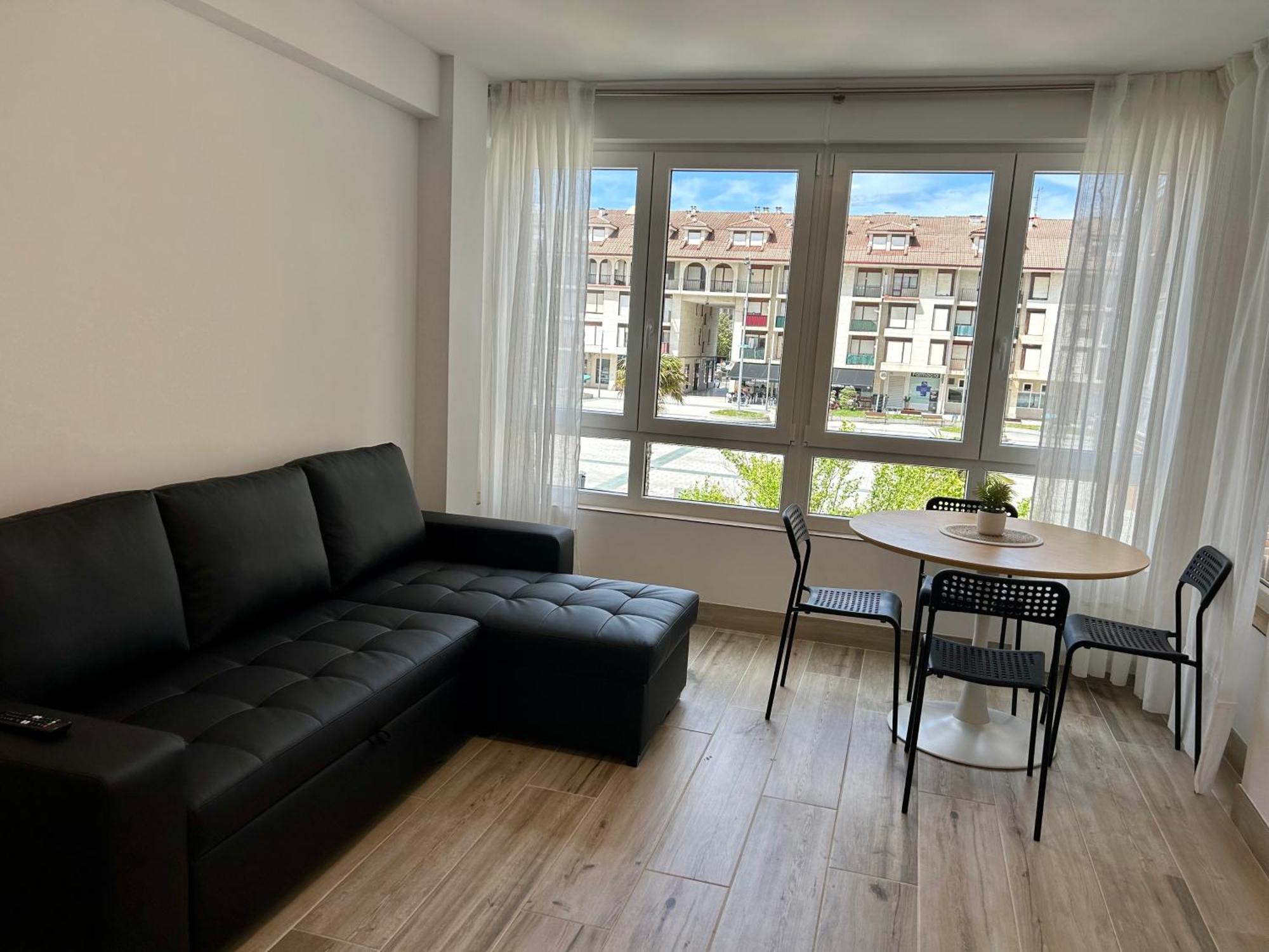 Apartamento Plaza De La Villa Playa Trengandin Noja Kültér fotó