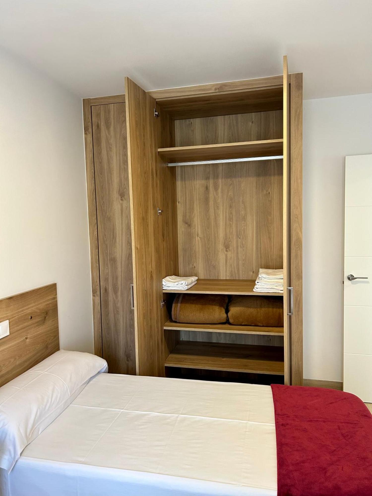 Apartamento Plaza De La Villa Playa Trengandin Noja Kültér fotó